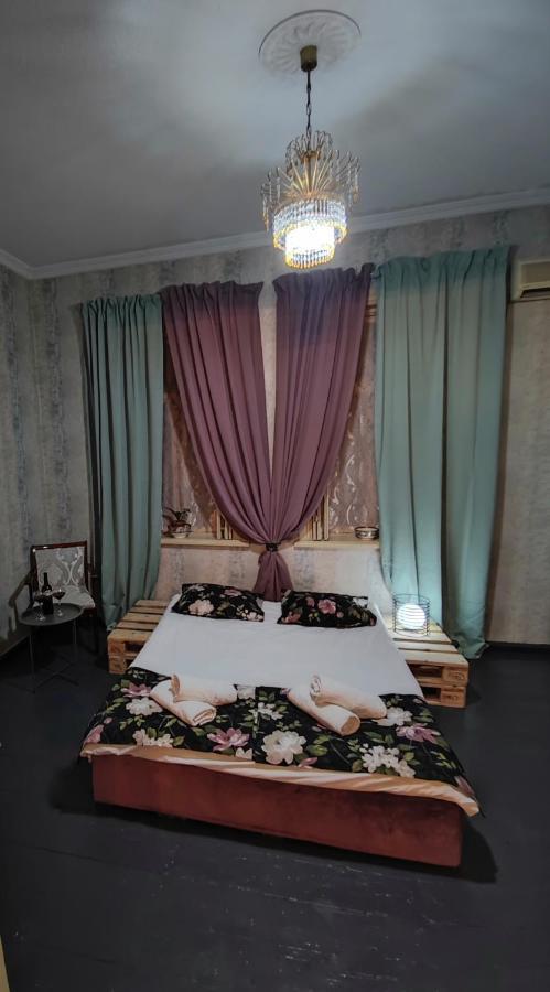 Friendly Guest House クタイシ エクステリア 写真