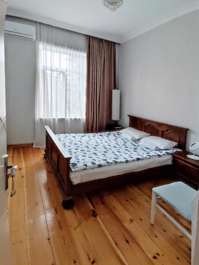 Friendly Guest House クタイシ エクステリア 写真
