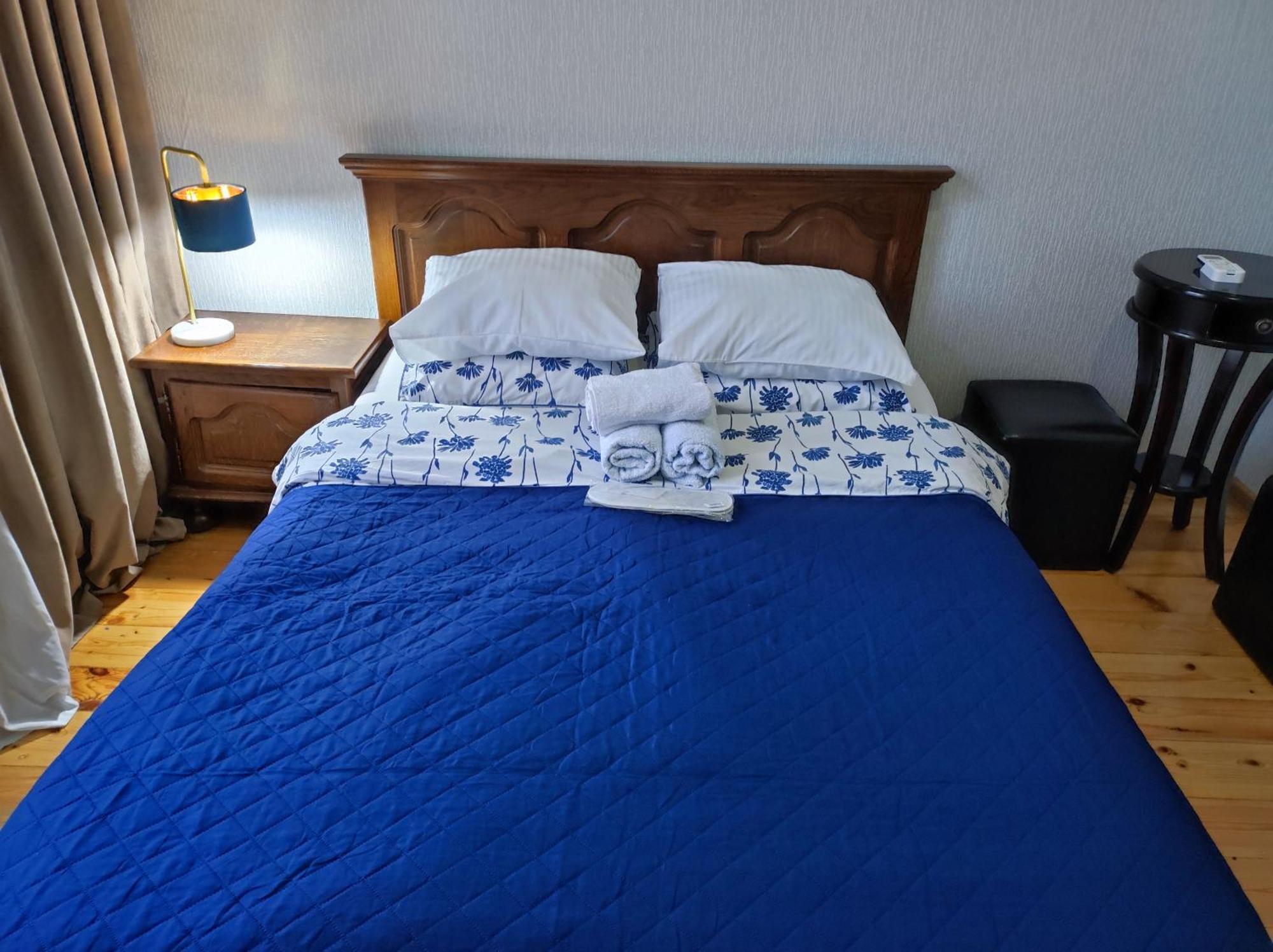 Friendly Guest House クタイシ エクステリア 写真